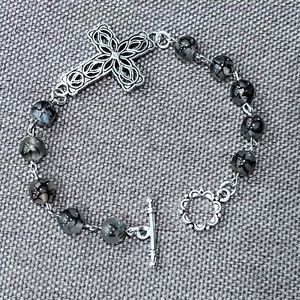 NWOT - Dragon Vein Agate silver bracelet